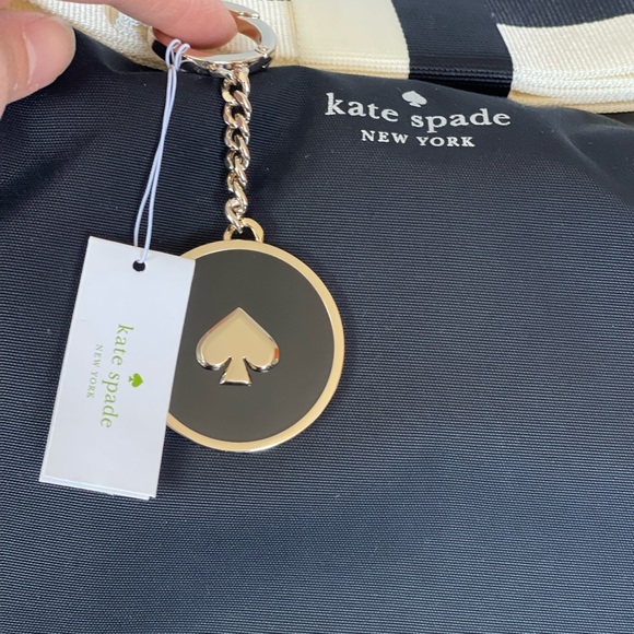 Kate Spade Gold Enamel Black Spade Key Fob Bag Charm Purse Key ring - Picture 4 of 6